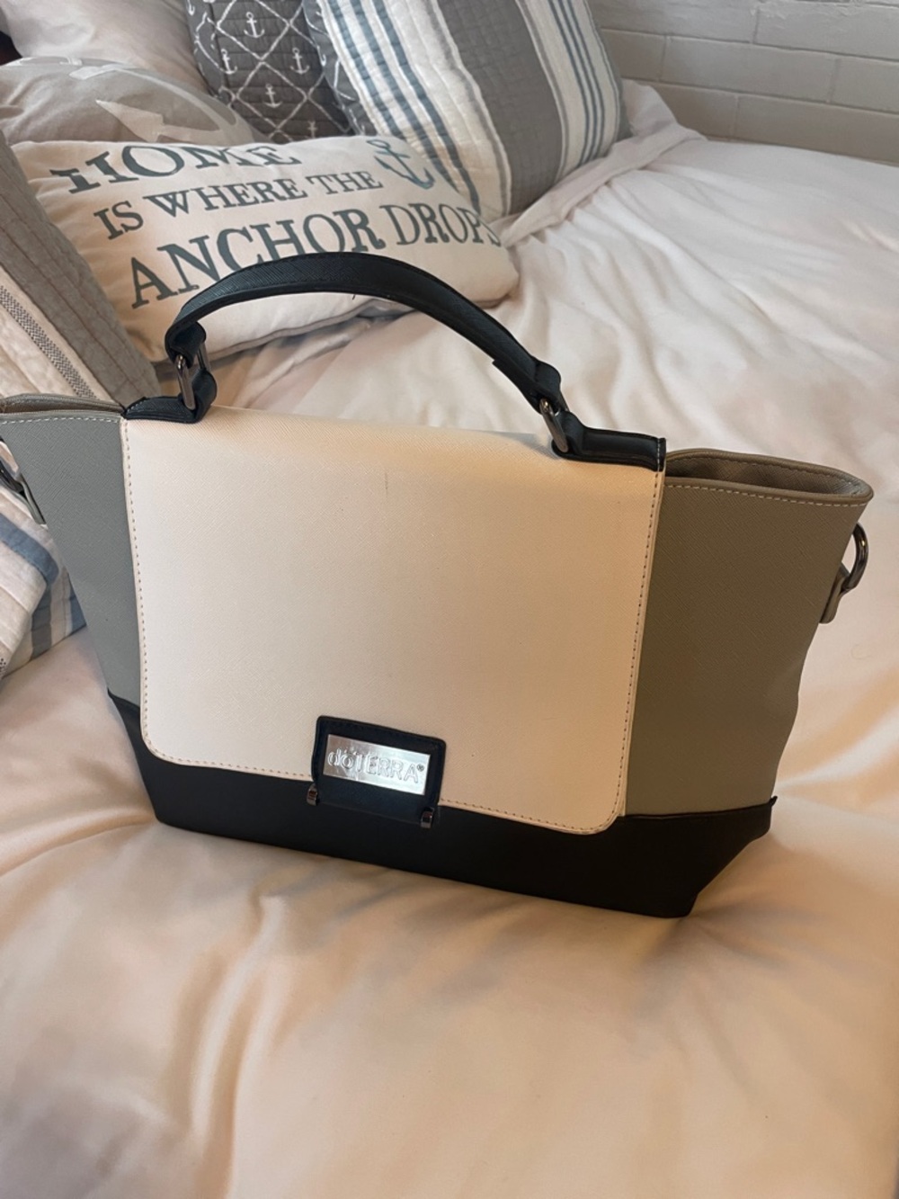 doTERRA Tricolor Tote - WHITE Gray & Black